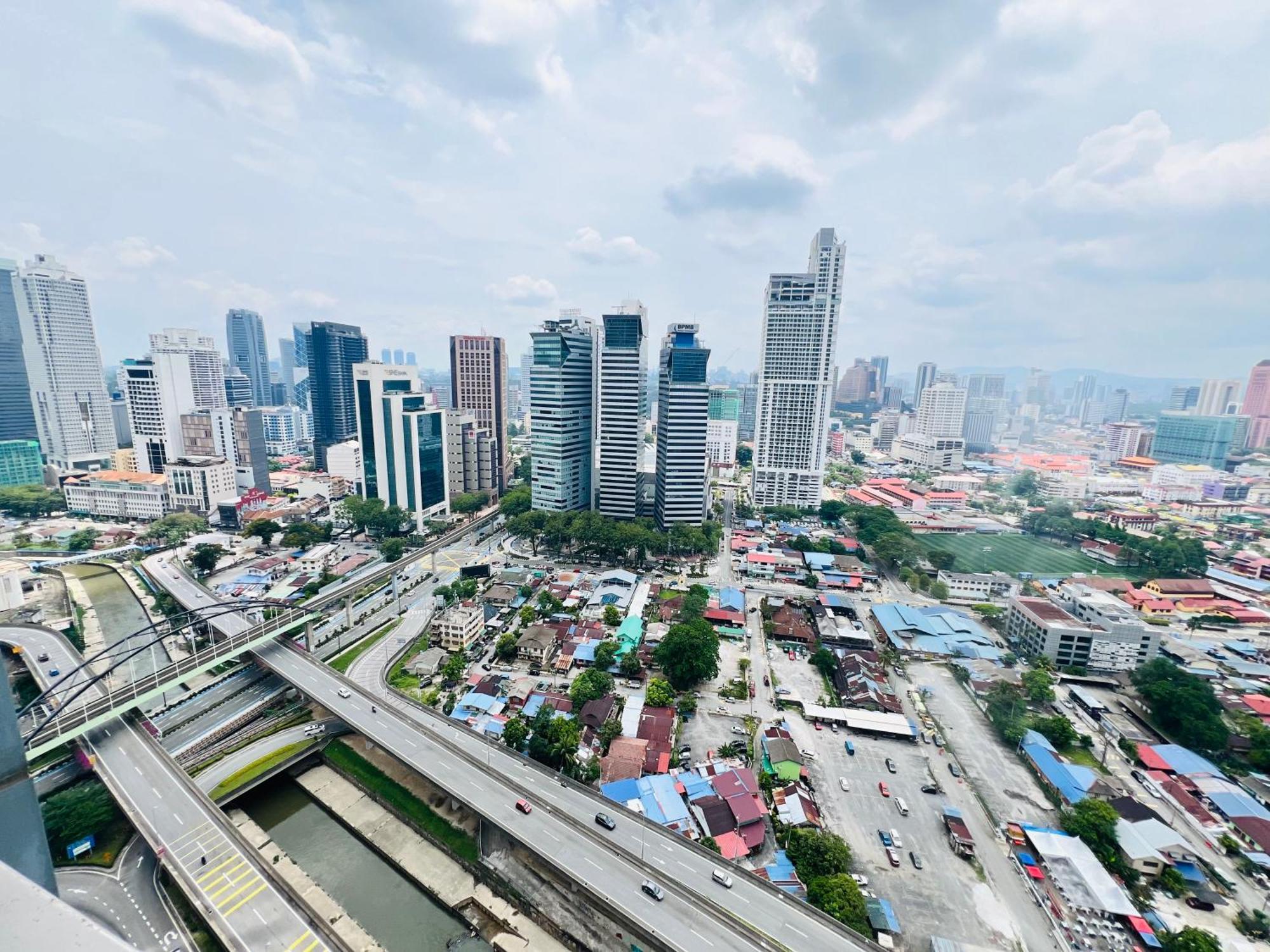 Mercu Summer Suites Klcc By Tasrifa كوالالمبور المظهر الخارجي الصورة